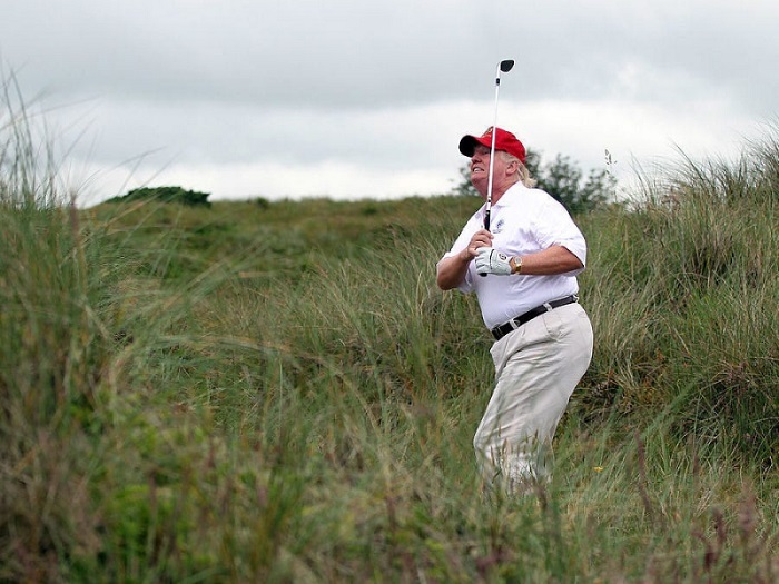 Mảng sân golf của ông Trump lỗ trong 2 thập kỷ qua